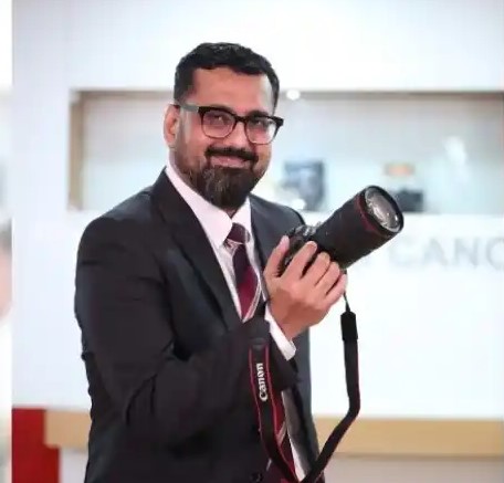 Mr. Vishesh Magoo, Assistant Director, Imaging Communication Business, Canon India